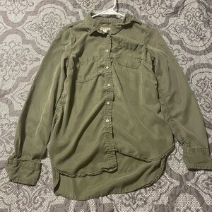 Merona Women's Olive Button-Down Shirt